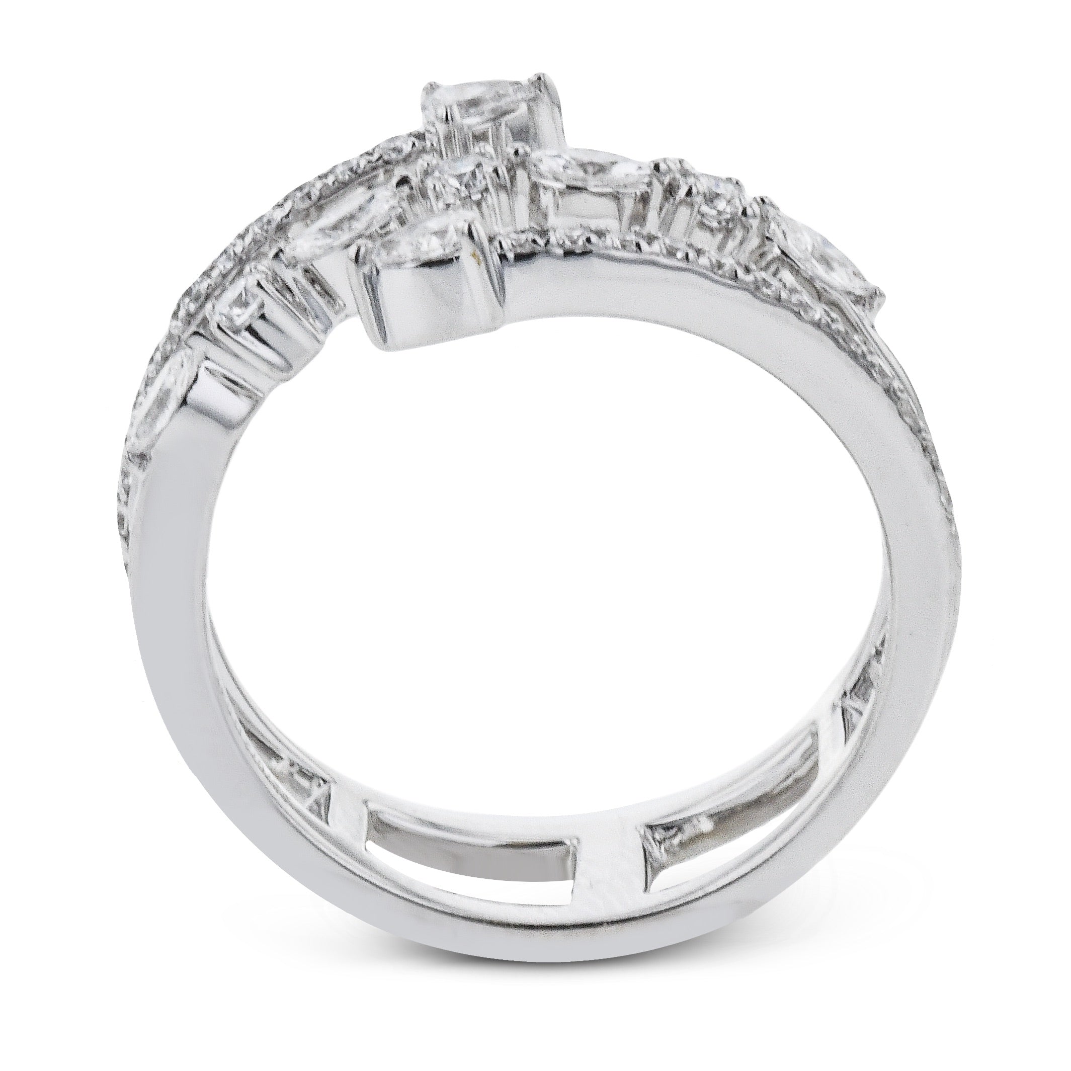 Fashion Ring in 14k Gold with Diamonds