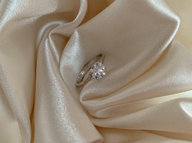 ENGAGEMENT RINGS