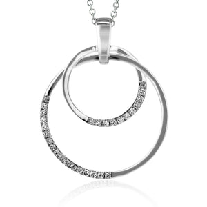 Circle Pendant in 18k Gold with Diamonds