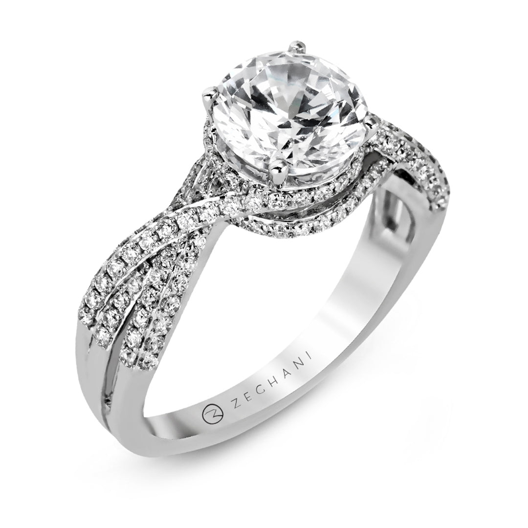 Round Engagement Ring in 14k Gold with Diamonds