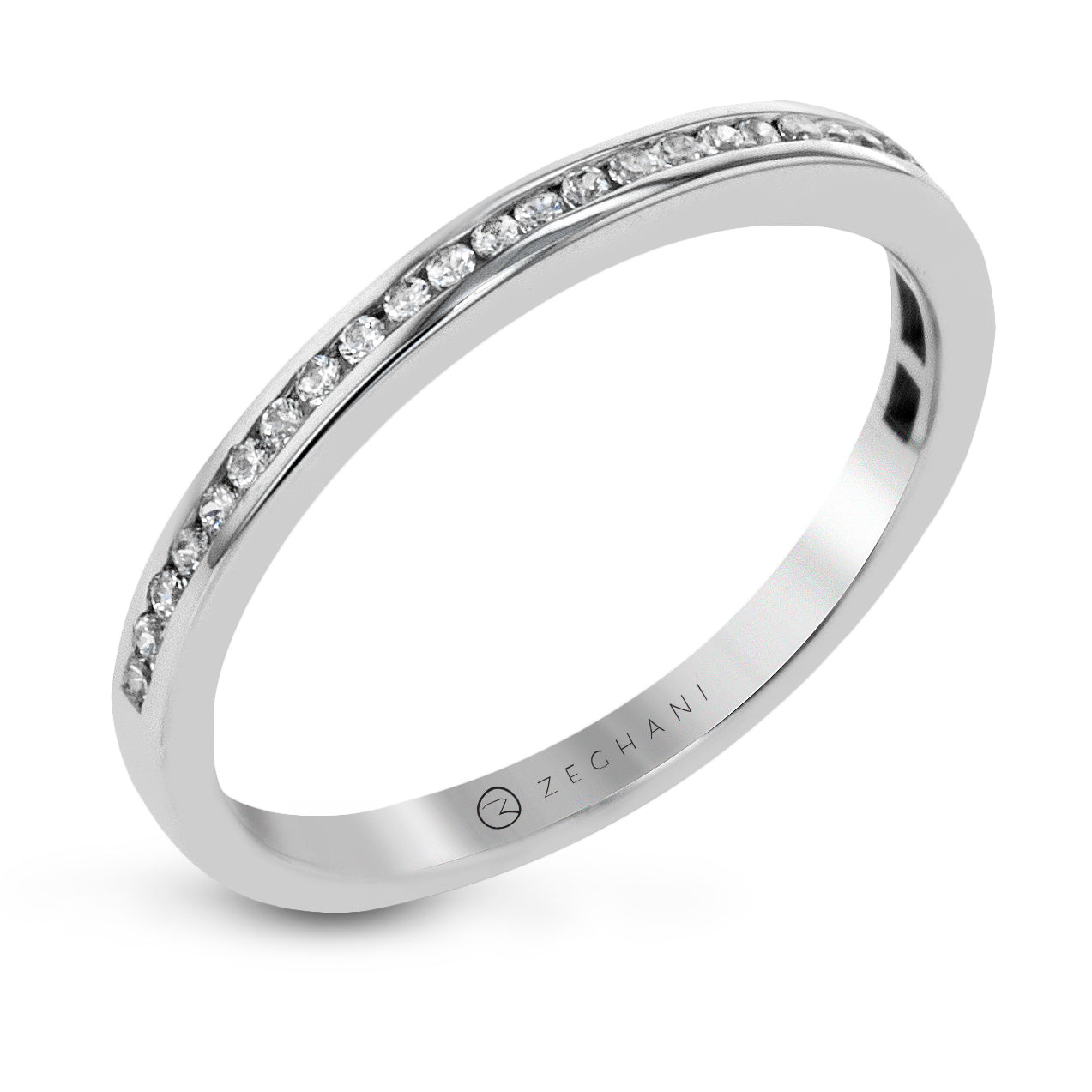 Wedding Band in 14k Gold with Diamonds