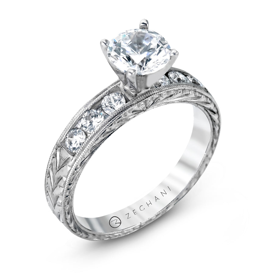 Engagement Ring in 14k Gold with Diamonds