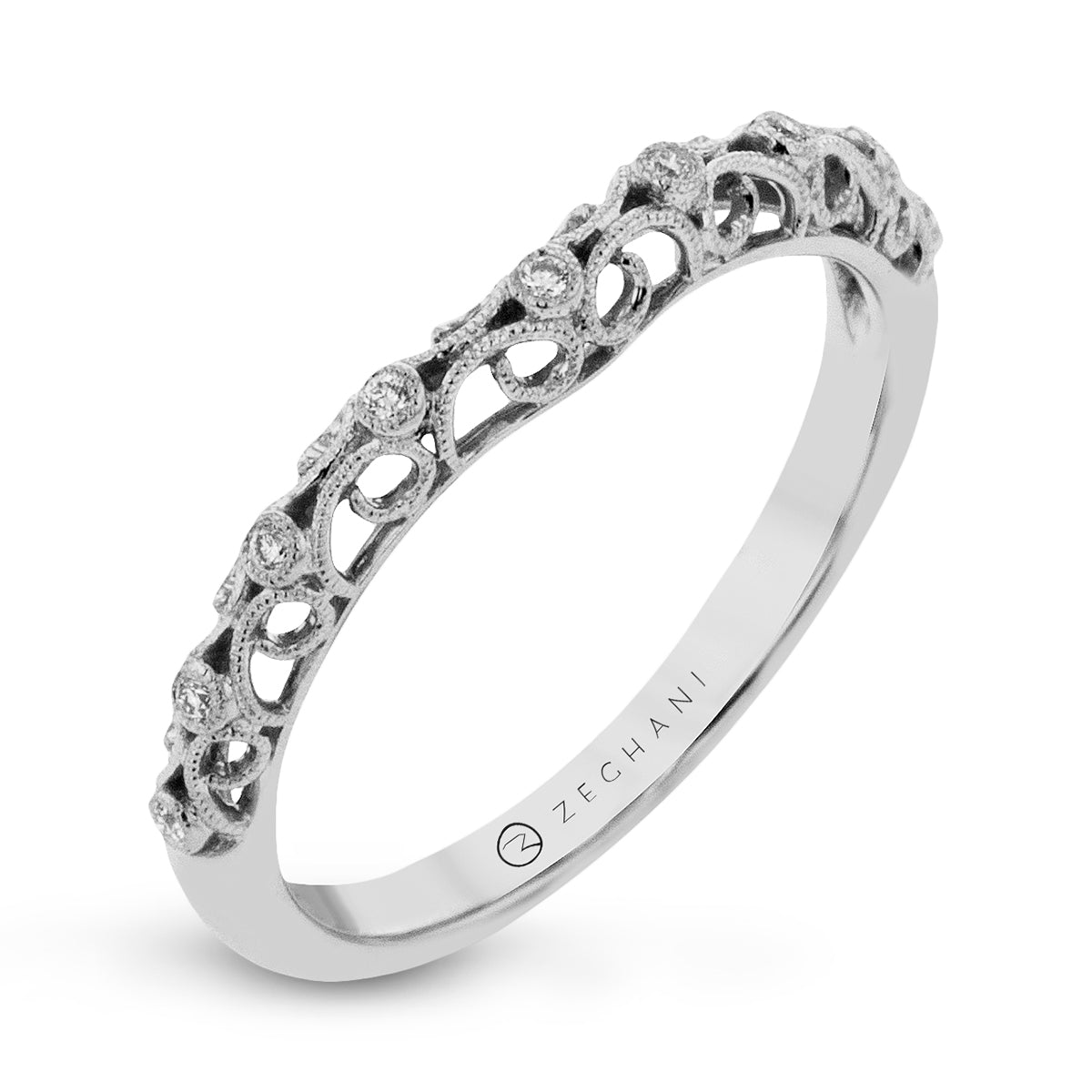 Engagement Ring in 14k Gold with Diamonds